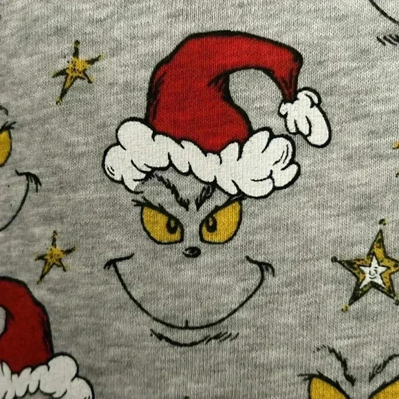 Grinch Christmas sweatpants and sweatshirt. - Picture 5 of 13